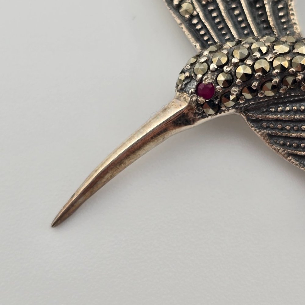 Vintage 925 Sterling Silver Marcasite Hummingbird Brooch Pin - Picture 3 of 13